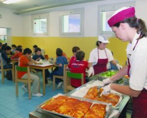 Refezione scolastica: iscrizioni online entro il 15 luglio