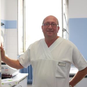 Laboratorio per l’esame del tampone: ecco come funziona