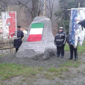 Gnocchetto: cento persone ricordano l’attentato al treno