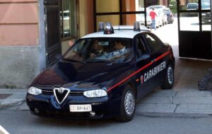 Carabinieri sventano il furto di gasolio da un camion