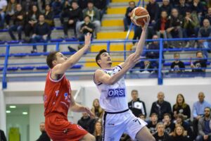 Derthona ancora koMantova la porta a gara 5