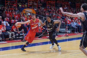 Novipiù sbatte contro la VirtusDomenica in gara 4 per il pari