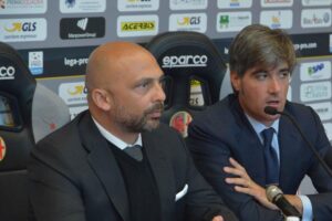 Sensibile: “Basta parole, solo comportamenti”