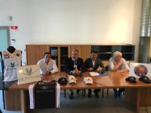 Fassino: ‘Credo nel nuovo palazzetto a Tortona’