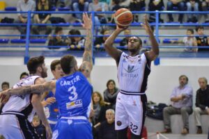 Bertram, con Napolirisposta e vittoria