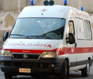 Uomo di 49 anni si impicca a un ponte sul Lemme
