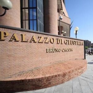 Solvay e Ausimont, pene ridotte in appello per disastro ambientale