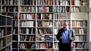 Contesa la biblioteca di Eco: perché Alessandria non interviene?