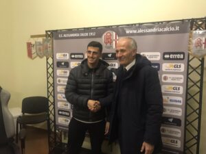 Cerri: ‘Non ci sono giocatori incedibili. Prima, però, i giovani’