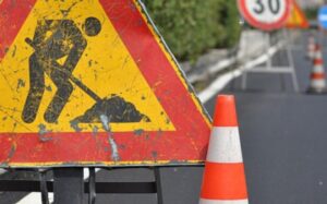 Cavalcavia, per un mese e mezzo una sola corsia verso il Cristo