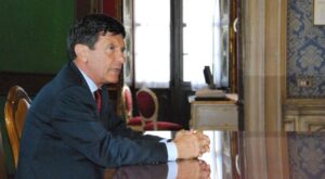 Il grazie di chi va via e l’augurio di chi arriva