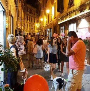 Ovada, si accende a luglio: quattro venerdì tra musica, shopping e enogastronomia