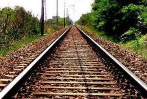 Donna si getta sotto il treno tra Frugarolo e Bosco Marengo