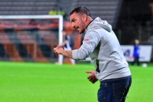 ‘Voglio gente che attacca l’area e non ha paura di difendere’