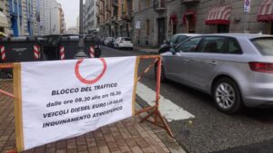 Allerta smog: da domani a giovedì stop ai diesel