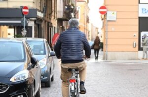 ‘Contromano’ fino a quando?