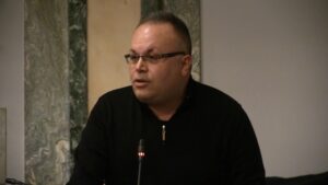 Passalacqua non si dimette. Le opposizioni all’attacco