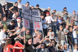 A Vercelli tre pullman di Orgoglio Grigio. Si gioca alle 20.30