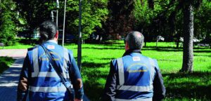 Giardini stazione, non solo droga: aggredito un Pm