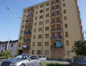 Lutto in città per il piccolo Mattia e il 66enne morto sullo scooter
