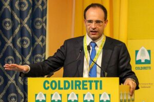 Tempesta Coldiretti: “Occhio assessore, ti controlliamo”