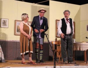 “Tre pecore viziose”: si ride con la Compagnia del Bollito