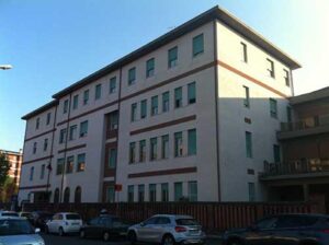 Via Galvani cambia senso: avvisi da domani, modifiche dal 2 settembre