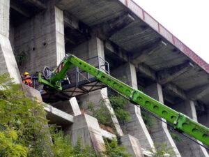 Via Gramsci: ditta messinese per consolidare il costolone