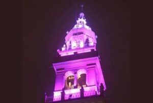 Questa sera la torre civica si illumina di rosa per la prevenzione del tumore al seno