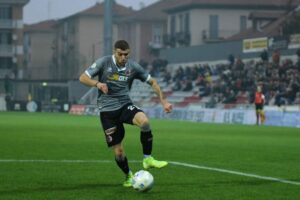 Gonnelli al centro, Celia sulla fascia: ritorni in difesa