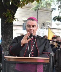 Due donne e un uomo denunciati per il furto al Vescovo di Casale Sacchi