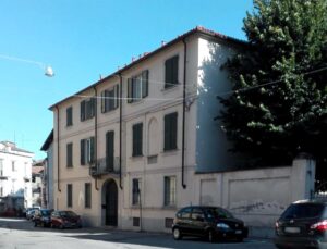 Lunedì apre il bando per le case popolari a Casale