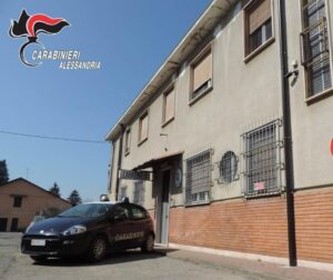 Tentato furto e favoreggiamento, due donne denunciate