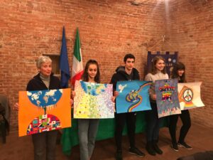 Un poster per la pace, il Lions premia gli alunni di Pozzolo
