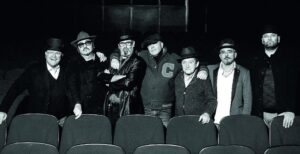Al Kristalli con ‘Tanto di kappello’, il giovedì c’è musica live