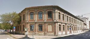 L’educatrice e la maestra hanno umiliato il piccolo alunno?