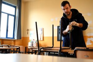 Scuola chiuse fino al 3 aprile (e dubbi)