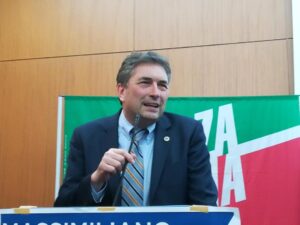 Borasio risponde a chi nega: “Le informazioni false sono letali”