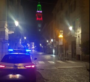 Esercizi commerciali aperti nonostante lo stop: sanzionati