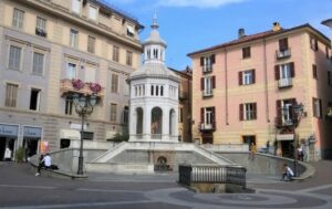 Eventi, piscina e turismo: gli interrogativi dell’estate acquese