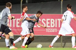 Il capitano resta, assalto a Eusepi
