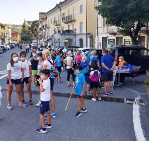 Bistagno, camminata serale per le scuole