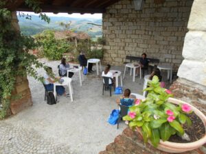A Treville le mattine di agosto con la letteratura nel dehors