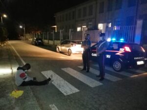 Pietre sugli elettori al seggio: intervengono i Carabinieri