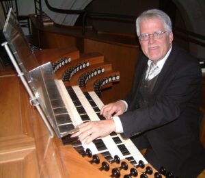 Dopo il restauro all’organo tornano i concerti alla chiesa Carmine