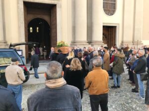 In duomo l’ultimo saluto al giornalista Franco Capone