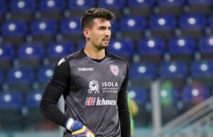 C’è un portiere in più: Crosta