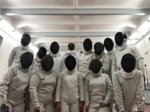 Potremmo continuare, ma lo sport insegna rispetto e sacrificio. Per il bene di tutti