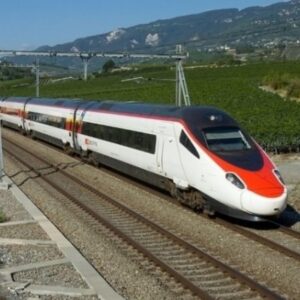 Eurocity: prossima fermata, Tortona