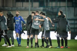 “Bravi, siamo stati sempre aggrappati al risultato”